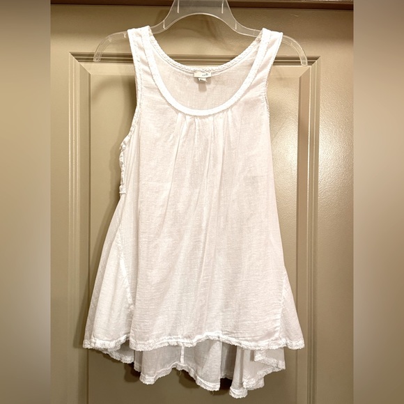 Anthropologie Odille White Cotton Flowy Top size S - Picture 3 of 13